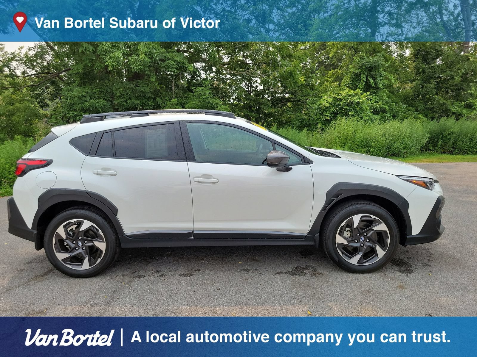 Used 2025 Subaru Crosstrek 2.5i Limited AWD/4WD image 6