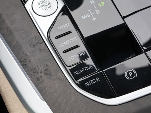 Used 2021 BMW X5 xDrive40i w/ Premium Package 3 image 30