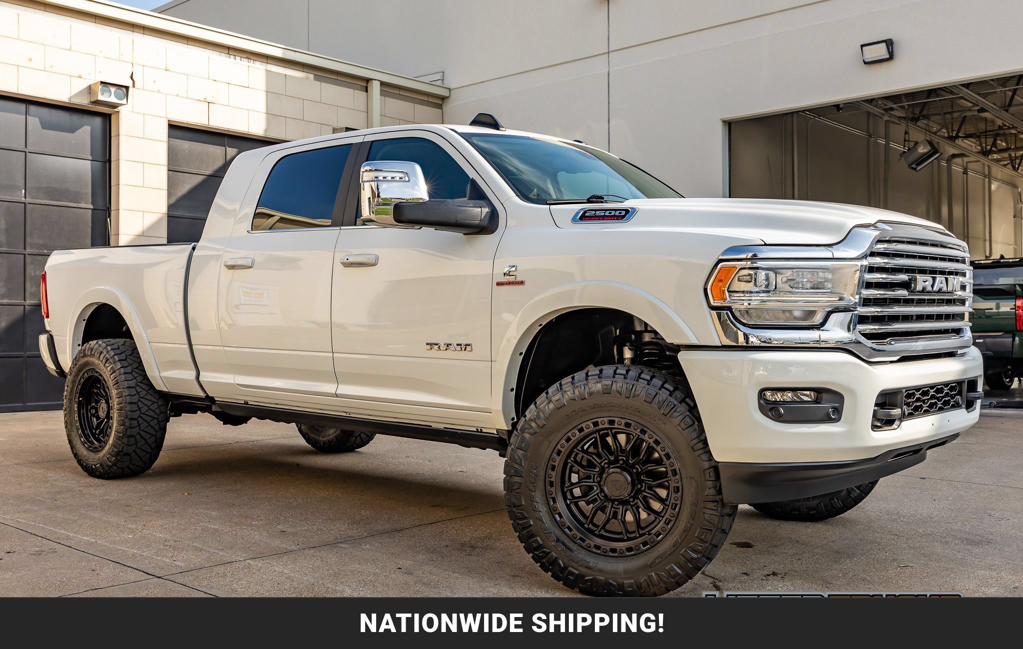 Used 2023 RAM 2500 Limited AWD/4WD image 1