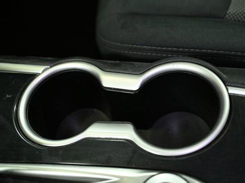 Used 2018 Nissan Pathfinder SV image 27