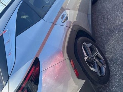 Used 2024 Hyundai Tucson SEL w/ Convenience Package image 2