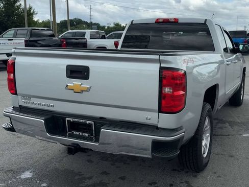 Used 2018 Chevrolet Silverado 1500 LT w/ Trailering Package AWD/4WD image 6