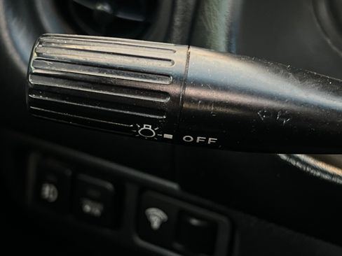 Used 2002 MAZDA MX-5 Miata LS image 19