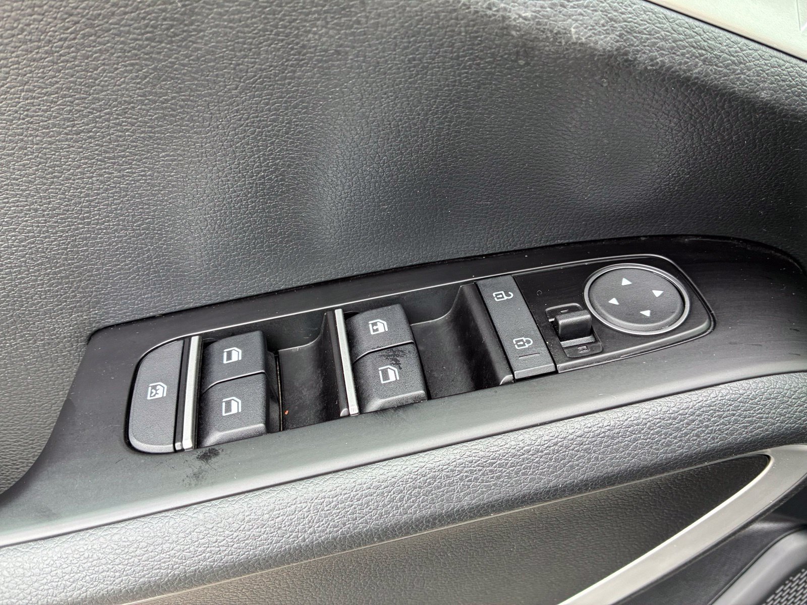 Used 2022 Kia Soul LX FWD image 12