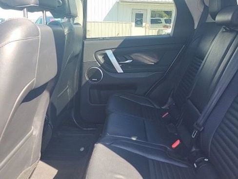 Used 2021 Land Rover Discovery Sport S image 11