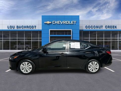 Used 2024 Nissan Sentra S FWD image 5