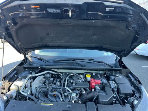 Used 2025 Nissan Sentra SV FWD image 31