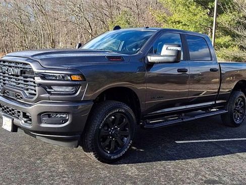 Used 2025 RAM 2500 Big Horn image 4