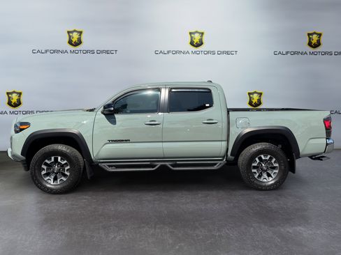 Used 2023 Toyota Tacoma TRD Off-Road AWD/4WD image 2