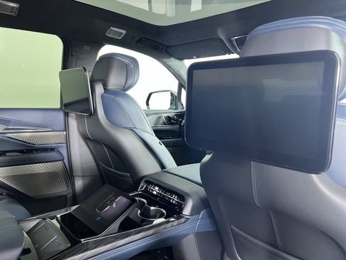 Certified 2025 Cadillac Escalade IQ Sport 2 AWD/4WD image 35