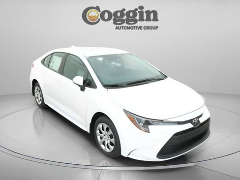 New 2026 Toyota Corolla LE FWD image 25