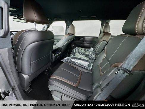 New 2026 Nissan Armada SL w/ Captain's Chari Seat Package image 25