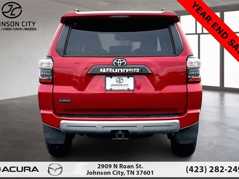 Used 2023 Toyota 4Runner TRD Off-Road image 4