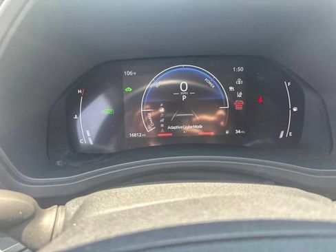 Used 2024 Toyota Grand Highlander AWD Hybrid image 10