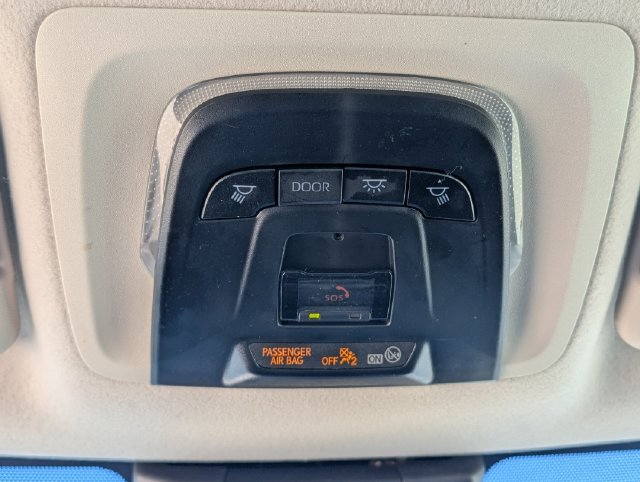 Used 2025 Toyota Corolla LE FWD image 16