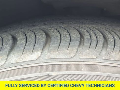 Used 2025 Chevrolet Malibu LT FWD image 16