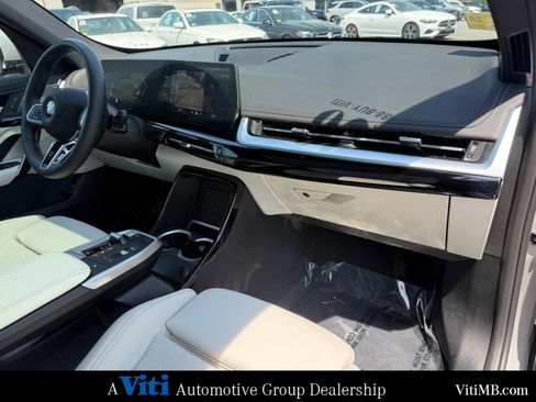 Used 2026 BMW X1 xDrive28i AWD/4WD image 30