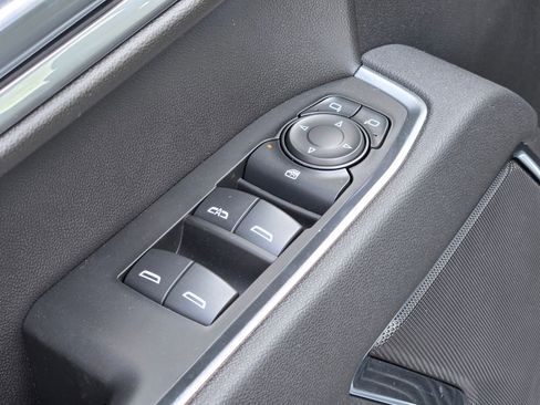 New 2025 GMC Sierra 1500 SLE AWD/4WD image 34