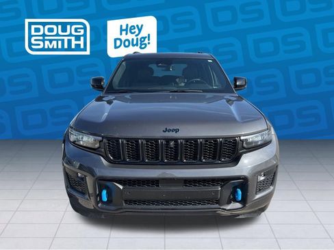 Used 2024 Jeep Grand Cherokee Limited 4xe image 8