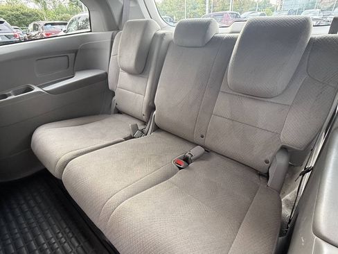 Used 2015 Honda Odyssey EX image 17