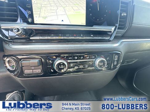 Used 2025 GMC Sierra 1500 SLT RWD image 18