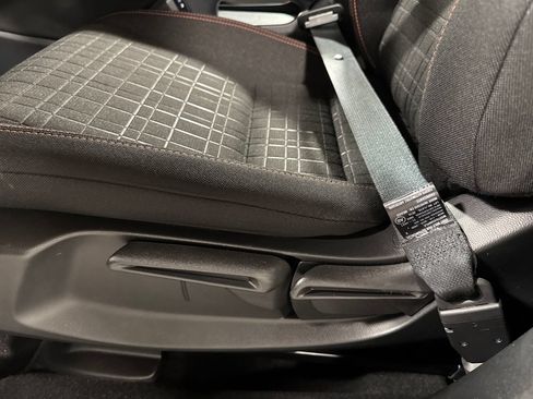 Certified 2024 Honda HR-V Sport image 16