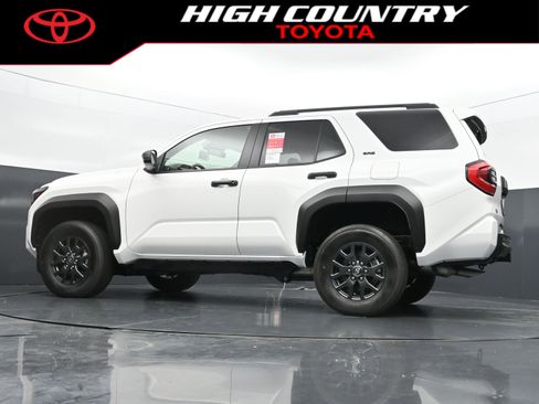 New 2026 Toyota 4Runner SR5 AWD/4WD image 37