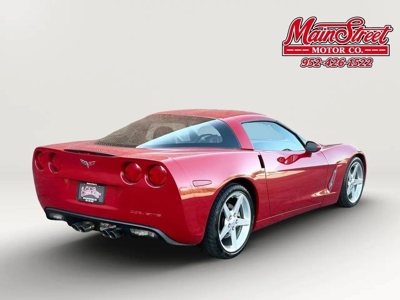 Used 2005 Chevrolet Corvette Coupe w/ Preferred Equipment Group RWD image 7