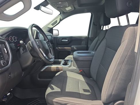 Used 2021 Chevrolet Silverado 1500 LT Trail Boss AWD/4WD image 11
