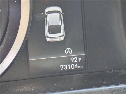 Used 2021 Hyundai Elantra SE FWD image 9
