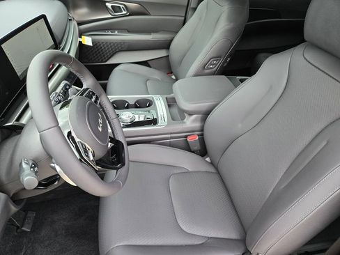 New 2026 Kia Carnival SX Prestige FWD image 10