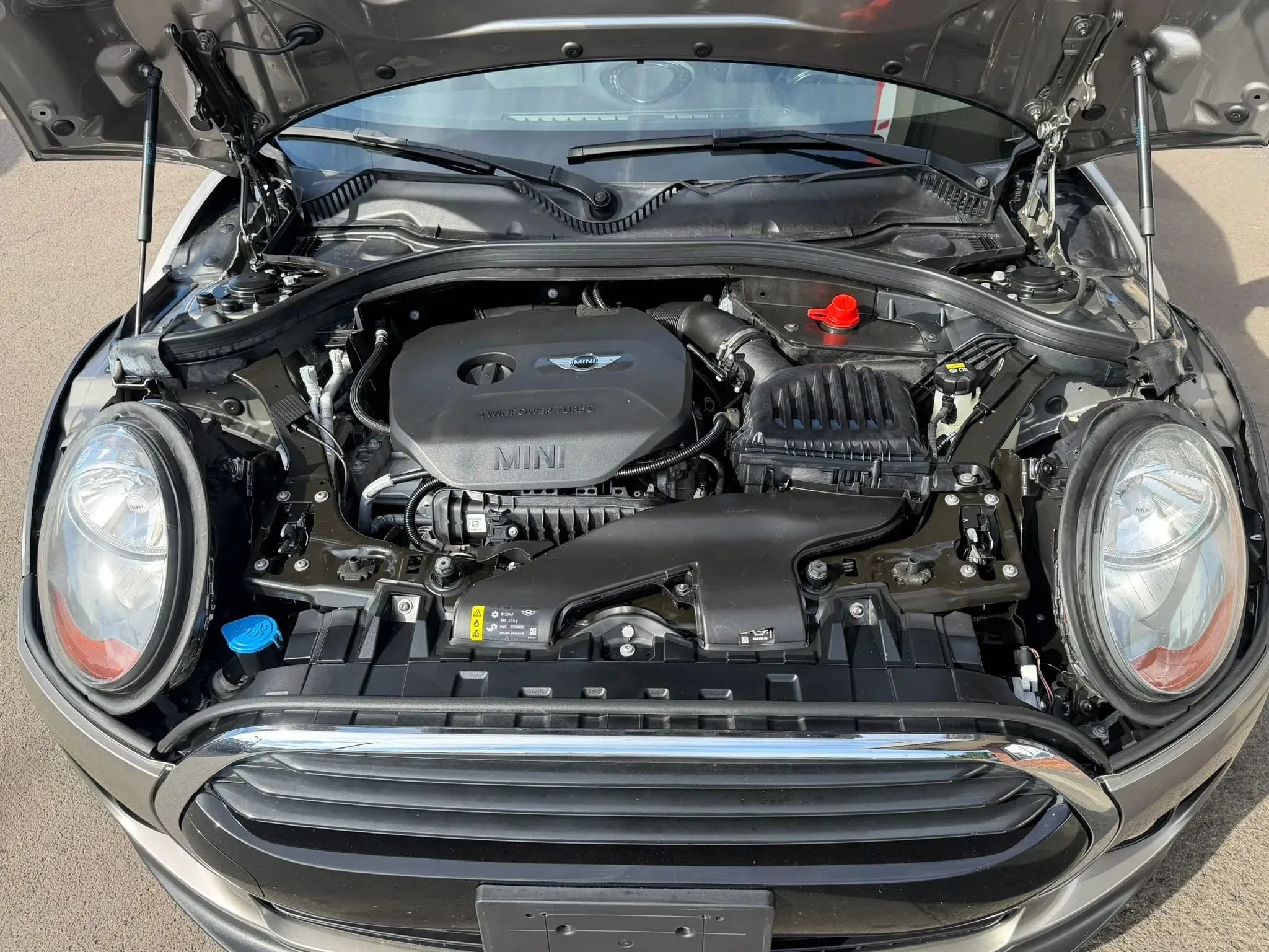 Used 2017 MINI Cooper Clubman ALL4 AWD/4WD image 10