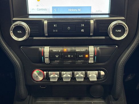 Certified 2019 Ford Mustang GT w/ Performance Package - Level 2 image 26