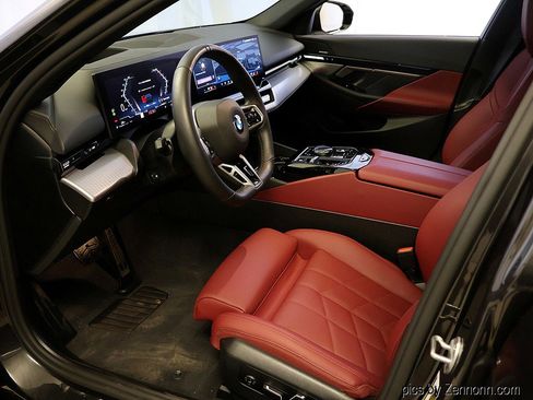 Certified 2026 BMW 530i xDrive 530i xDrive w/ M Sport Package image 11