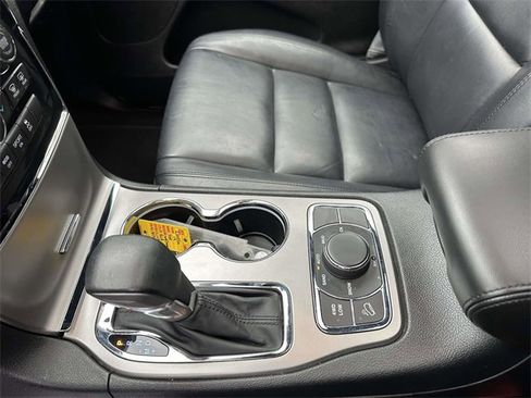 Certified 2019 Jeep Grand Cherokee Limited image 37