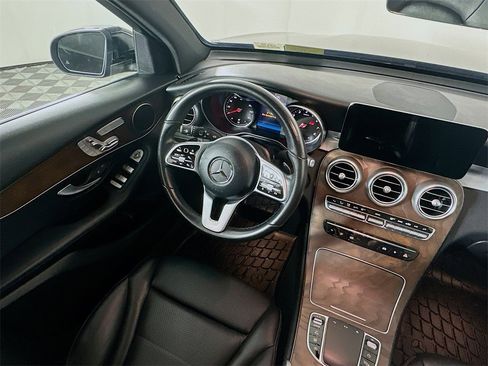 Used 2021 Mercedes-Benz GLC 300 GLC 300 w/ Premium Package image 9