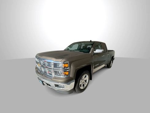 Used 2014 Chevrolet Silverado 1500 LTZ Z71 w/ LTZ Plus Package AWD/4WD image 4