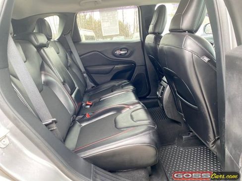 Certified 2021 Jeep Cherokee Trailhawk w/ Trailer Tow Group image 7