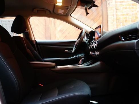 Certified 2023 Nissan Sentra SV w/ All-Weather Package FWD image 48