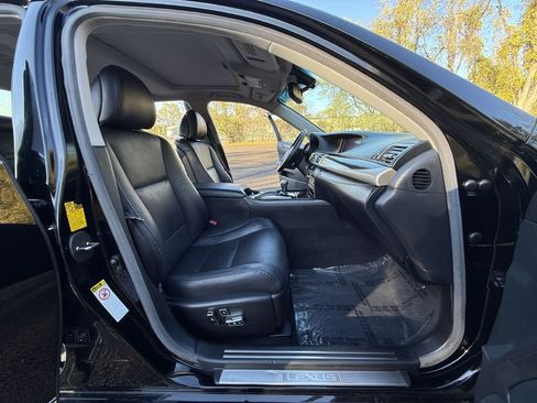 Used 2014 Lexus LS 460 image 18