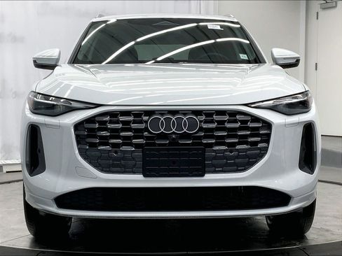 New 2025 Audi Q5 Premium image 11