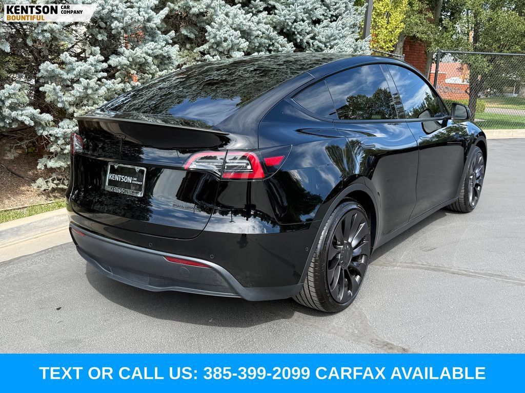 Used 2022 Tesla Model Y Performance AWD/4WD image 8