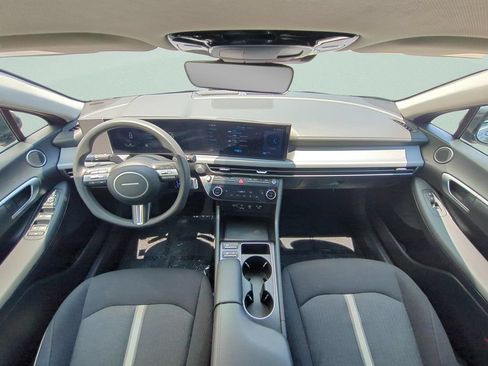 Certified 2025 Hyundai Sonata SEL FWD image 11