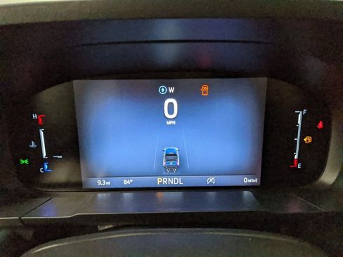 New 2025 Ford Maverick XLT w/ XLT Luxury Package image 18