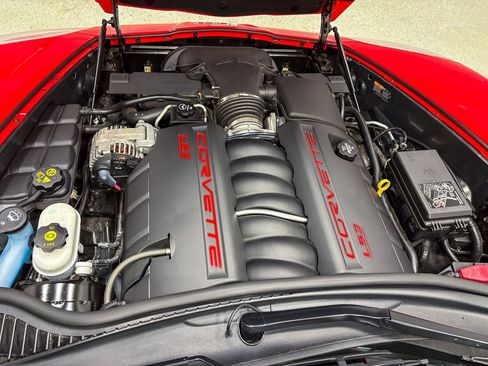 Used 2012 Chevrolet Corvette Grand Sport w/ 3LT Preferred Equipment Group RWD image 27
