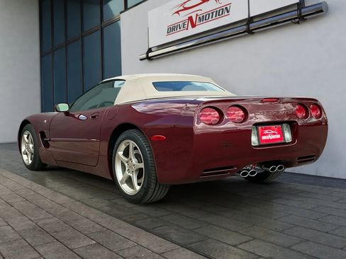 Used 2003 Chevrolet Corvette Convertible 2D w/ Preferred Equipment Group1 image 6