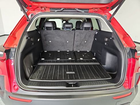Used 2025 MAZDA CX-50 AWD 2.5 S w/ Weather Package image 12