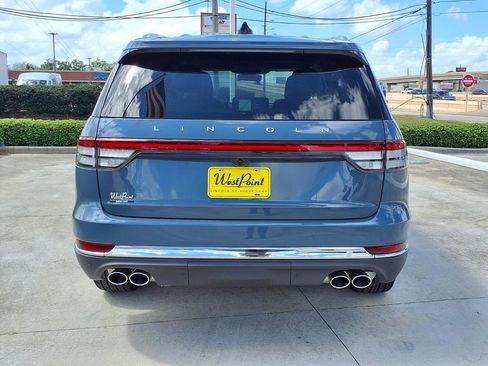 Used 2026 Lincoln Aviator 2WD image 5