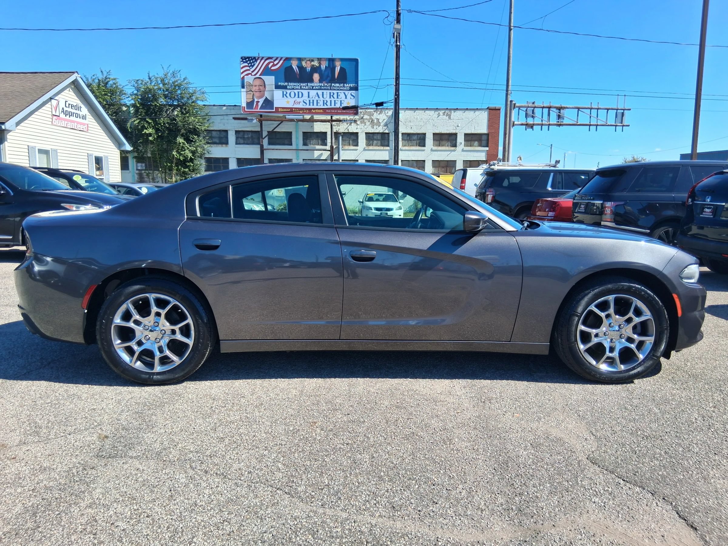 Used 2017 Dodge Charger SE w/ Popular Equipment Group AWD/4WD image 7
