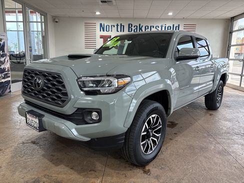 Certified 2023 Toyota Tacoma TRD Sport RWD image 6